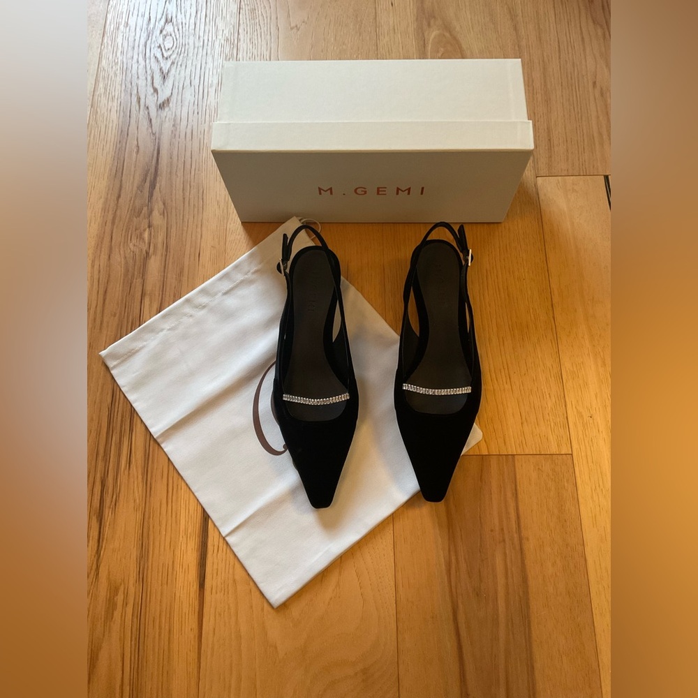 NWT M. Gemi Black Suede Pointed Slingback Flats with Crystal Strap, Size 39.5